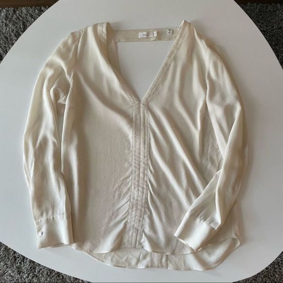A.L.C 100% silk v-neck long sleeve blouse white cream - Picture 2 of 7